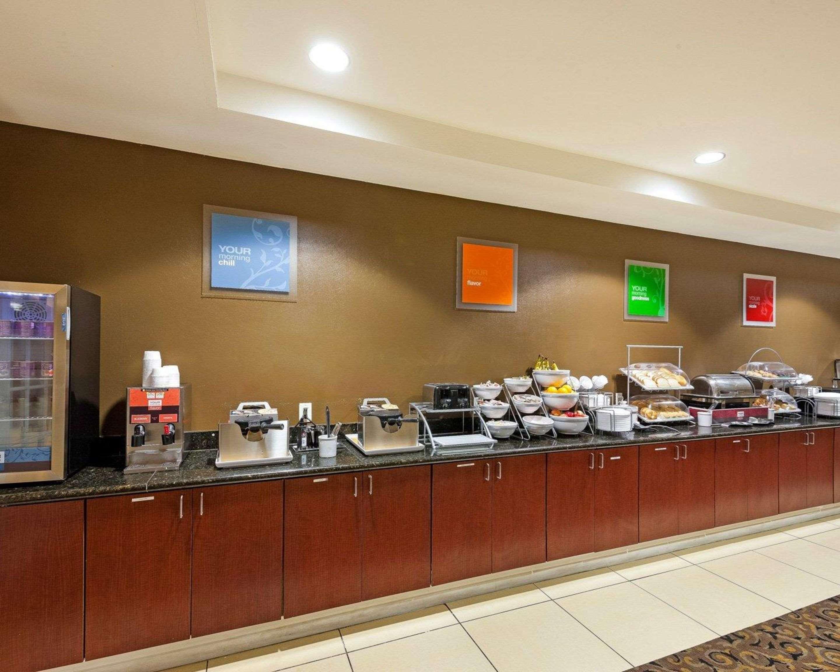Comfort Suites University Абилин Екстериор снимка