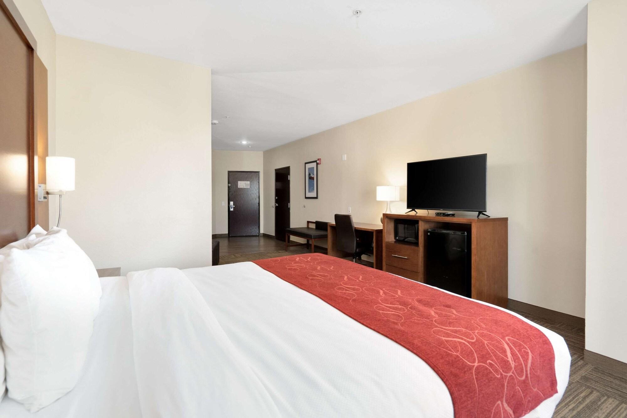 Comfort Suites University Абилин Екстериор снимка