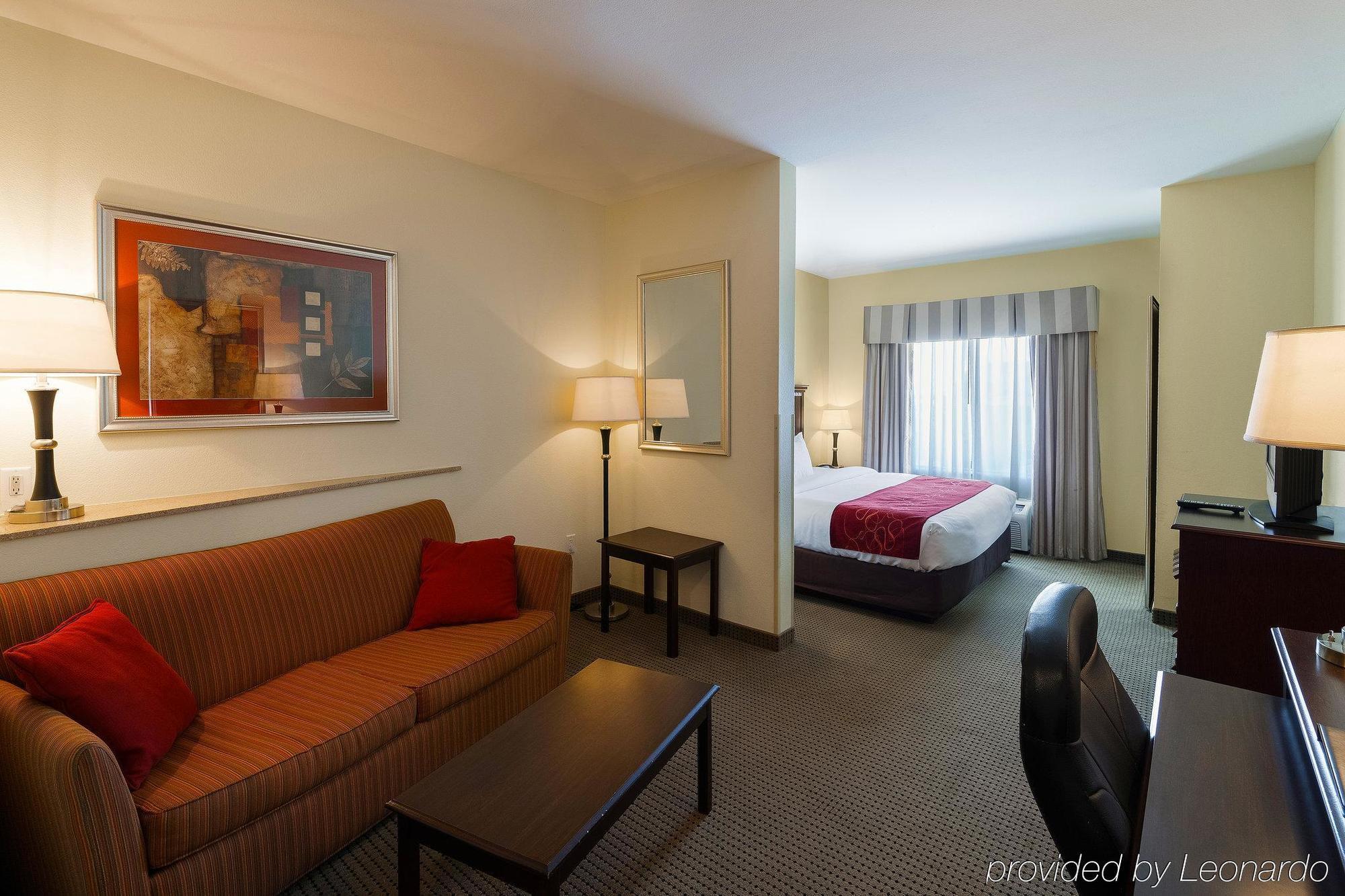 Comfort Suites University Абилин Екстериор снимка