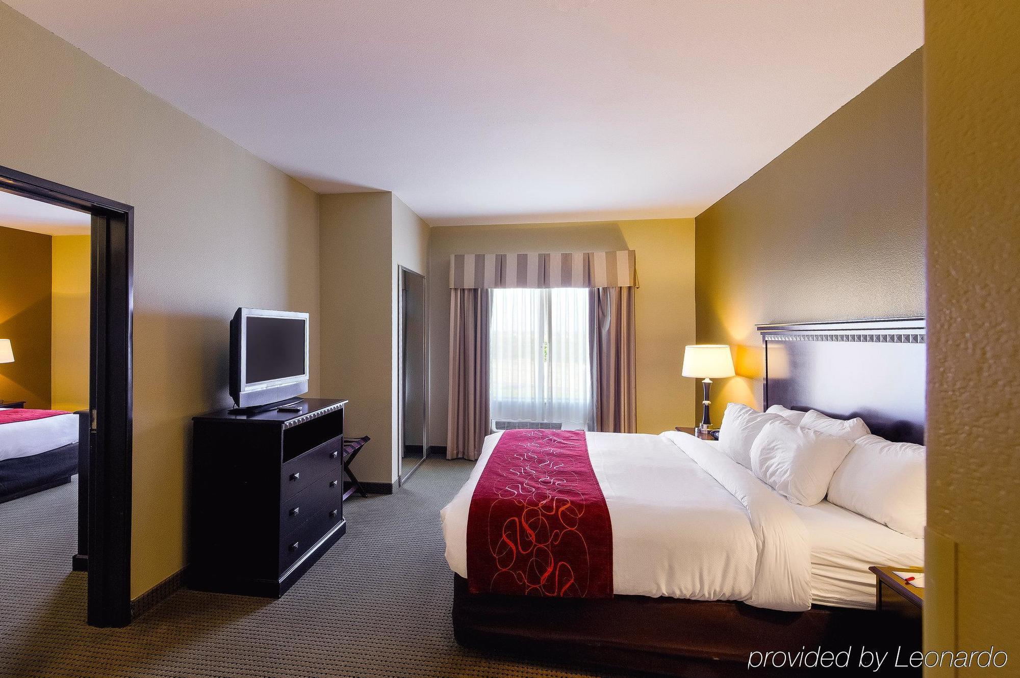 Comfort Suites University Абилин Екстериор снимка